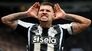 Bruno Guimaraes deal ignites chess match between Arsenal and Newcastle