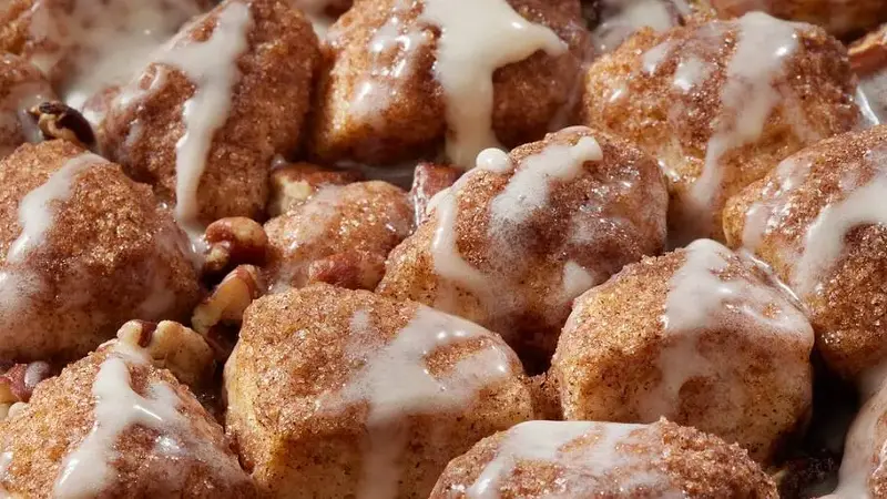 Cinnamon Sugar Pull Apart Monkey Bread