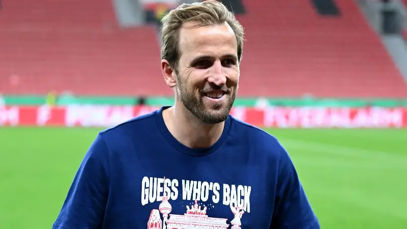 FC Bayern Munich News: World Cup winner jokes with FCB supporters