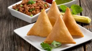 Diet-Friendly Samosa Recipe for a Guilt-Free Snack Packed With Flavour, Fibre, and Nutritious Ingredients at Home