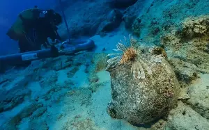 World’s oldest shipwreck reveals ancient secrets
