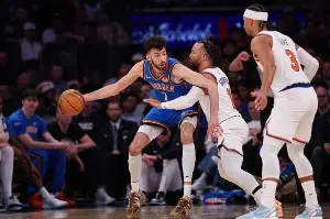 NBA: Chet Holmgren, Thunder hold off Knicks