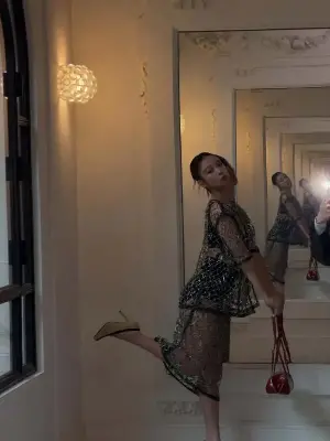 Jennie and Go Youn-jung in One Frame? Fans Are Obsessed With This Chanel Moment