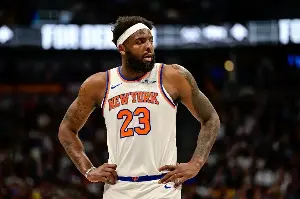 Troubling Mitchell Robinson Injury News Emerges Ahead of Knicks’ NBA Finals Run