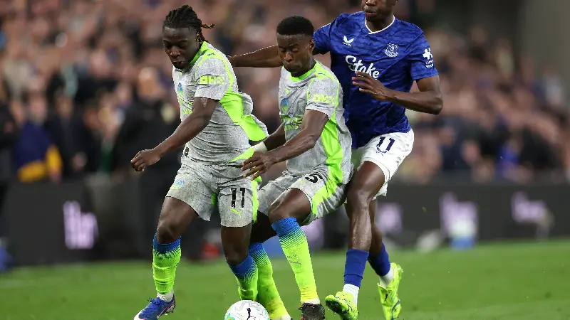 Defiance in the face of Arsenal's lead