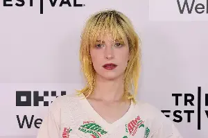 Hayley Williams honors her late ex, New Found Glory’s Chad Gilbert