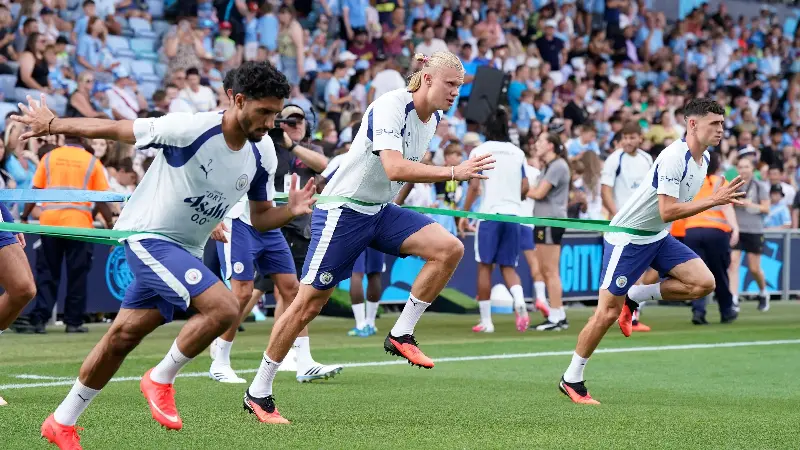 Arsenal test awaits City