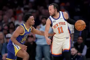 NBA: Knicks recover from 21-point deficit, hold off Warriors