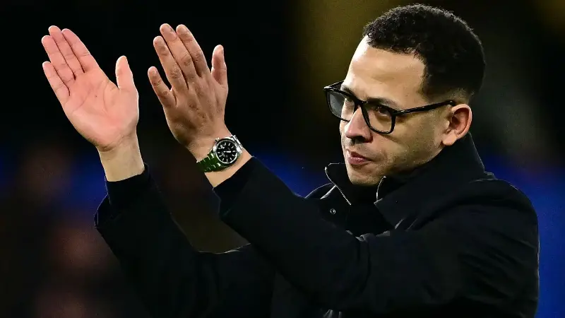 Rosenior has vowed to speak with players that are not doing their job