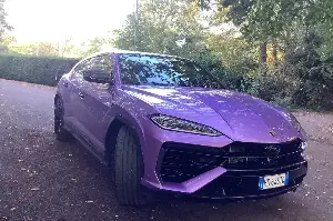 Electric dream car: Lamborghini Urus SE hybrid