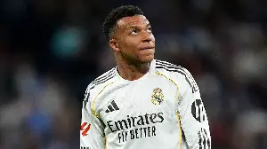 ¡Kylian Mbappé «NO será vendido»! El Real Madrid confirma su postura sobre el fichaje, y el delantero francés se prepara para recibir en el Santiago Bernabéu a José Mourinho, su «principal valedor»