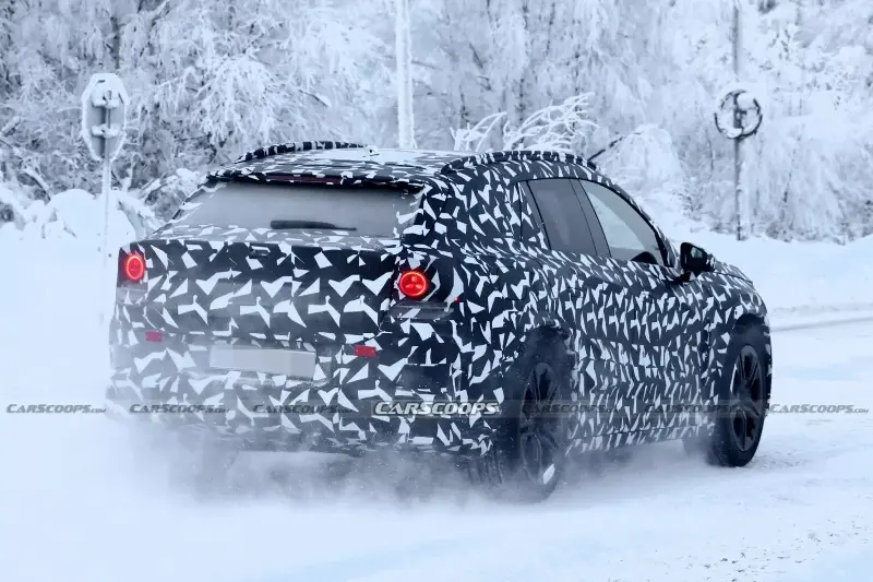Mercedes AMG GT SUV spy shots 00020 1536x1024.webp