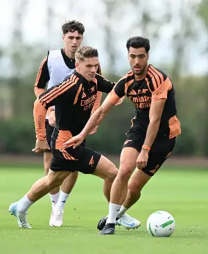 Mikel Arteta calls up Arsenal summer signing from Manchester United to training ahead of Carabao Cup clash