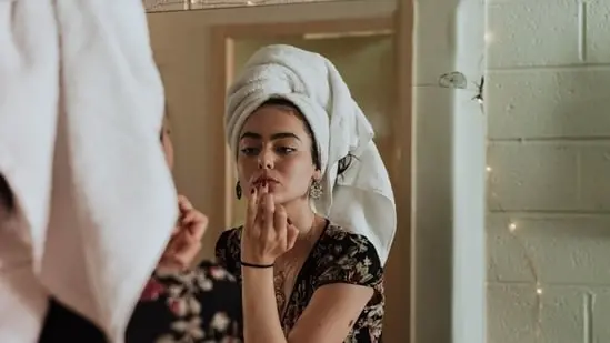 Shahnaz shared that ‘each skin is different’, offering specific herbal masks and toners to address unique needs.