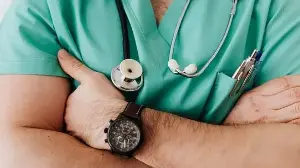 Pulmonologist lists 10 health habits doctors follow in their own lives ahead of Doctors’ Day 2026