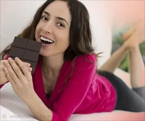 Fact Check: Eating 30-40 Grams of Dark Chocolate Lowers Cholesterol