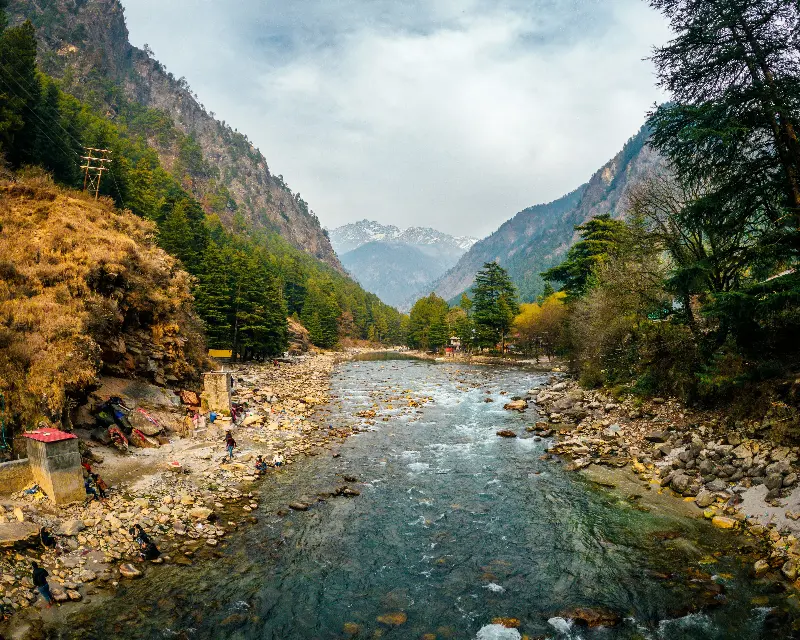 Mountain air, thermal springs; Kheerganga trek offers supreme adventure.