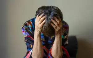 Why do chronic pains last longer in women?