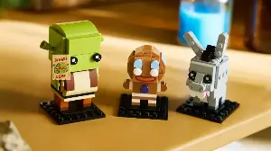 First ever Lego Shrek sets revealed, and just like ogre, they have layers