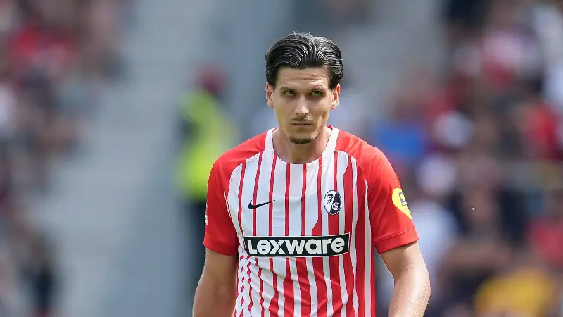 Tottenham and Fiorentina join the hunt