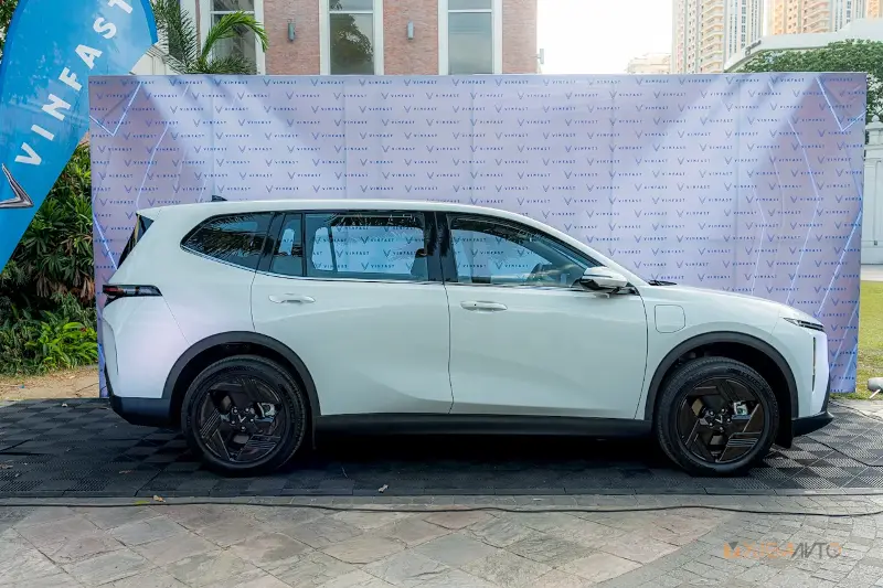 VinFast VF MPV 7