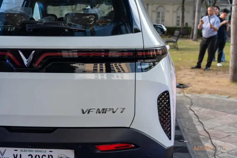 VinFast VF MPV 7