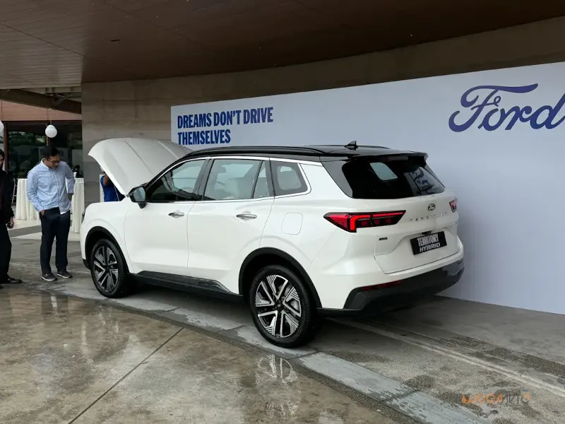 Ford Territory Hybrid Platinum Philippines YugaAuto