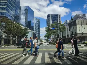 House bill seeks to increase yearly paid leave to 10 days