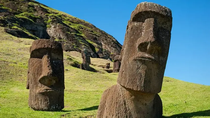 Morning Raraku, Påskön