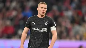 Farke reunion! Leeds target Nico Elvedi transfer as Sebastiaan Bornauw nears exit