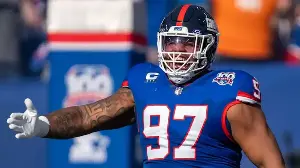 This Bears-Giants trade for Dexter Lawrence opens up Chicago's draft entirely