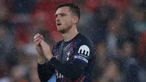'He deserves all this' - Andoni Iraola touched by Liverpool fans' reception for Andy Robertson