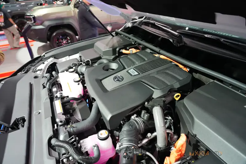 Toyota Land Cruiser 300 HEV / LC300 HEV
