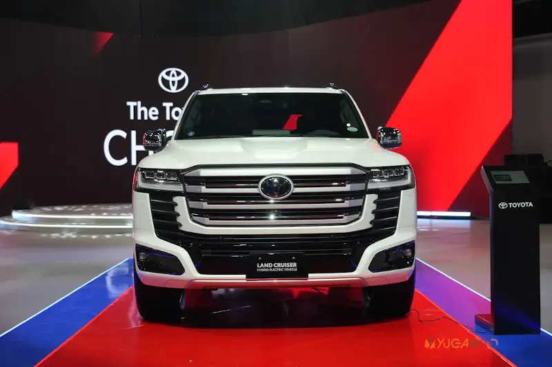 Toyota Land Cruiser 300 HEV / LC300 HEV