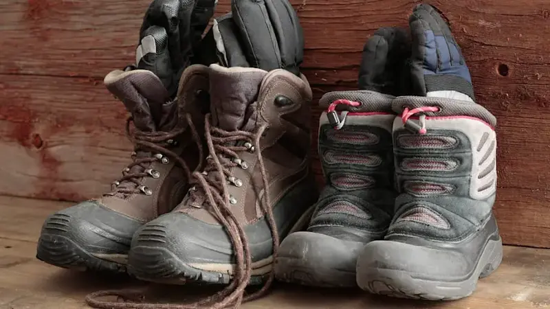 Adult and kids old winter snow boots