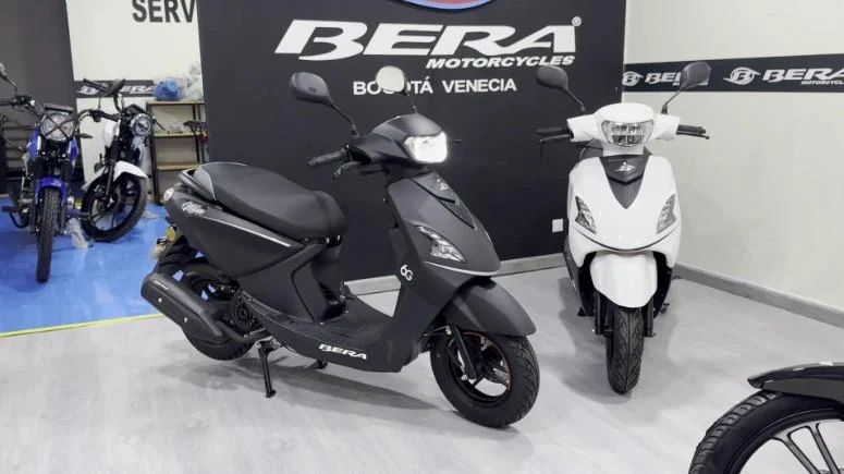 Is the 150cc Bera Milan 150 scooter, priced at 32.6 million VND, competitive with the Honda Vision? - Image 2.