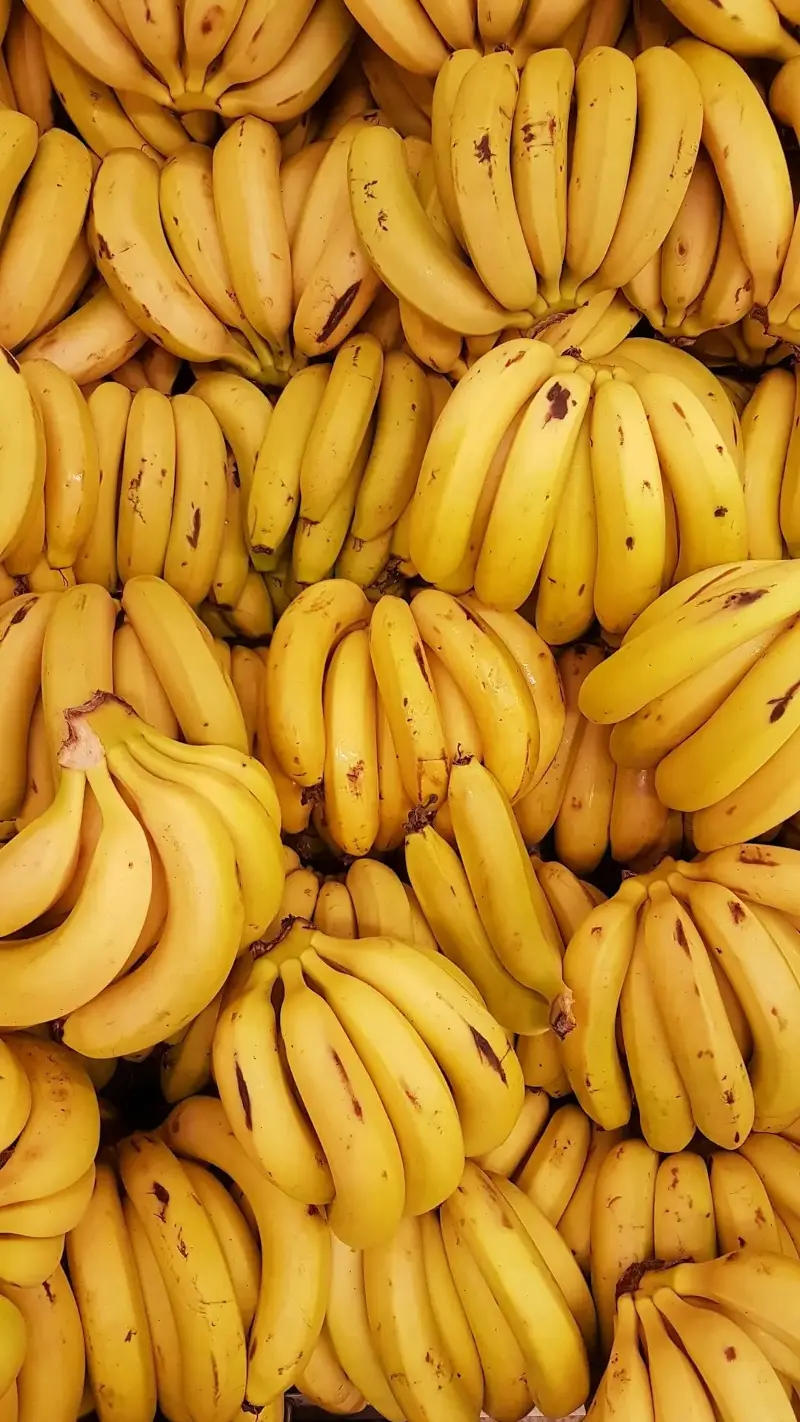 Potassium-rich bananas help stabilise blood sugar and mood.