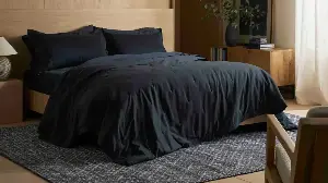 Dramatic, but Nostalgic Colors Are Trending Right Now, and Cozy Earth's Latest Bedding Release Has Both