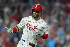 Bryce Harper ‘Miffed’ Amid Cubs’ Sweep of Phillies