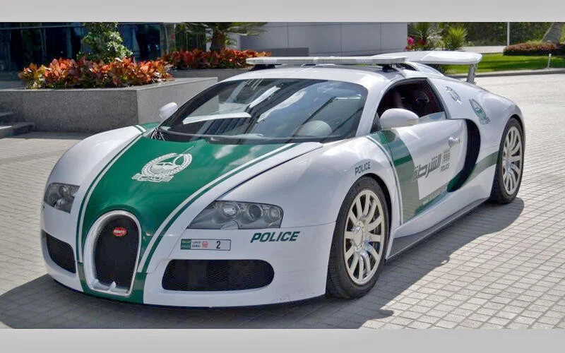 22 46 48 bugatti veyron_dubai_police_1_0_0_3_1_0_1_0_1_1_0_0_0_0.jpg