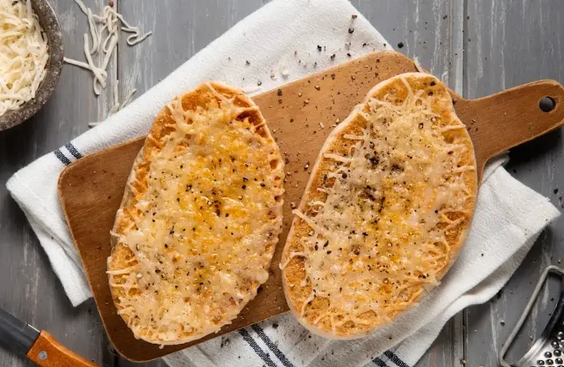 Pane Toscano is famous for being traditionally saltless, soft inside, with a thick crust.