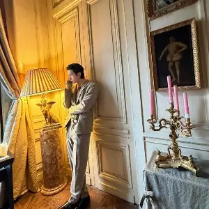 Lee Chae-min Looks Like a Living Masterpiece in GQ Behind-the-Scenes Photos