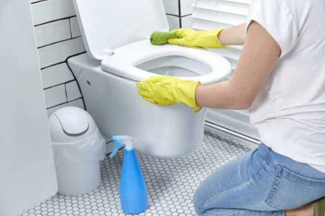 The bathroom smells bad? Try these 5 