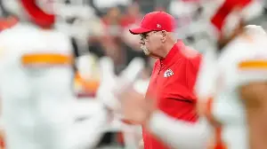 Andy Reid's final season? NFL insiders make bold predictions for 2026