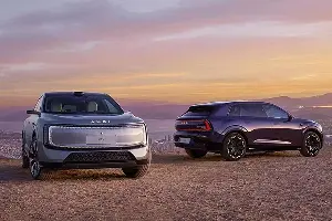 The all-new AUDI E7X has been launched, boasting a range of over 700 km on a single charge.