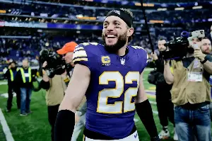 Vikings coach opens up on talks with Harrison Smith amid reunion buzz