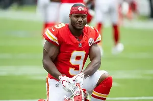 Chiefs didn’t just sign Kenneth Walker to run. They hope he reshapes the offense.