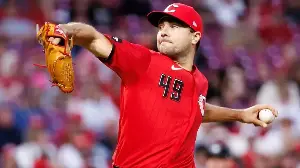 Reds should part with these 4 players by the trade deadline after falling below .500