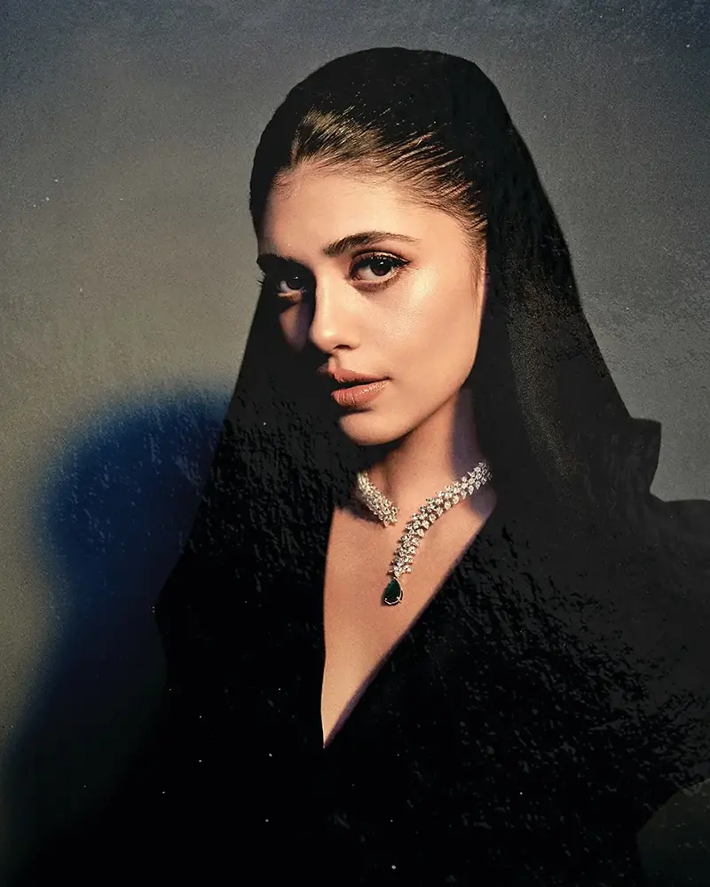 Sanjana Sanghi in Alpana Neeraj