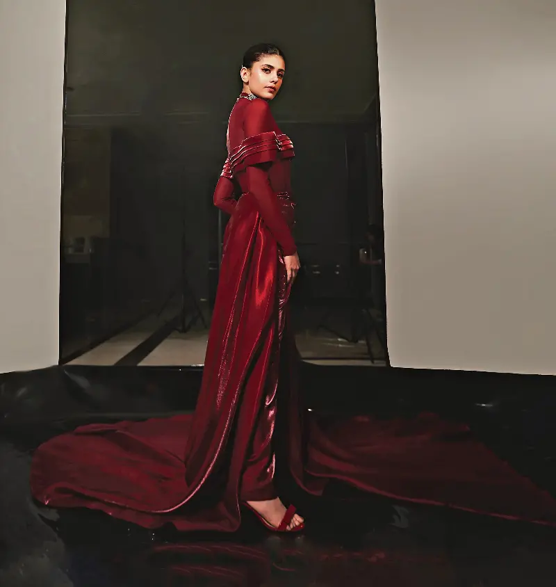 Sanjana Sanghi in Alpana Neeraj